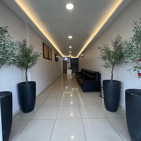 Ixoras Hotel Victoire Kinshasa Exterior photo